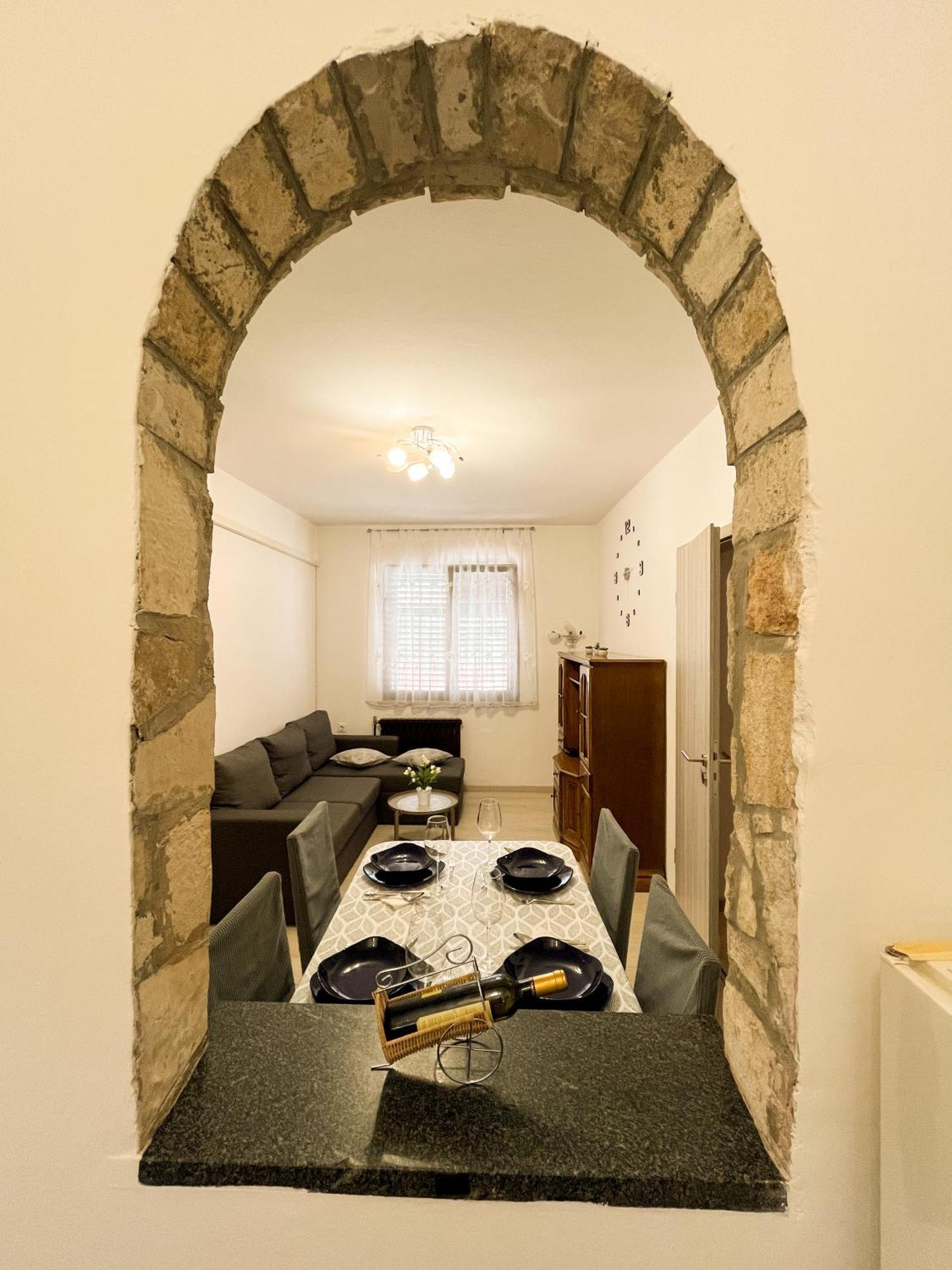 Rakalj Apartment Trsina מראה חיצוני תמונה