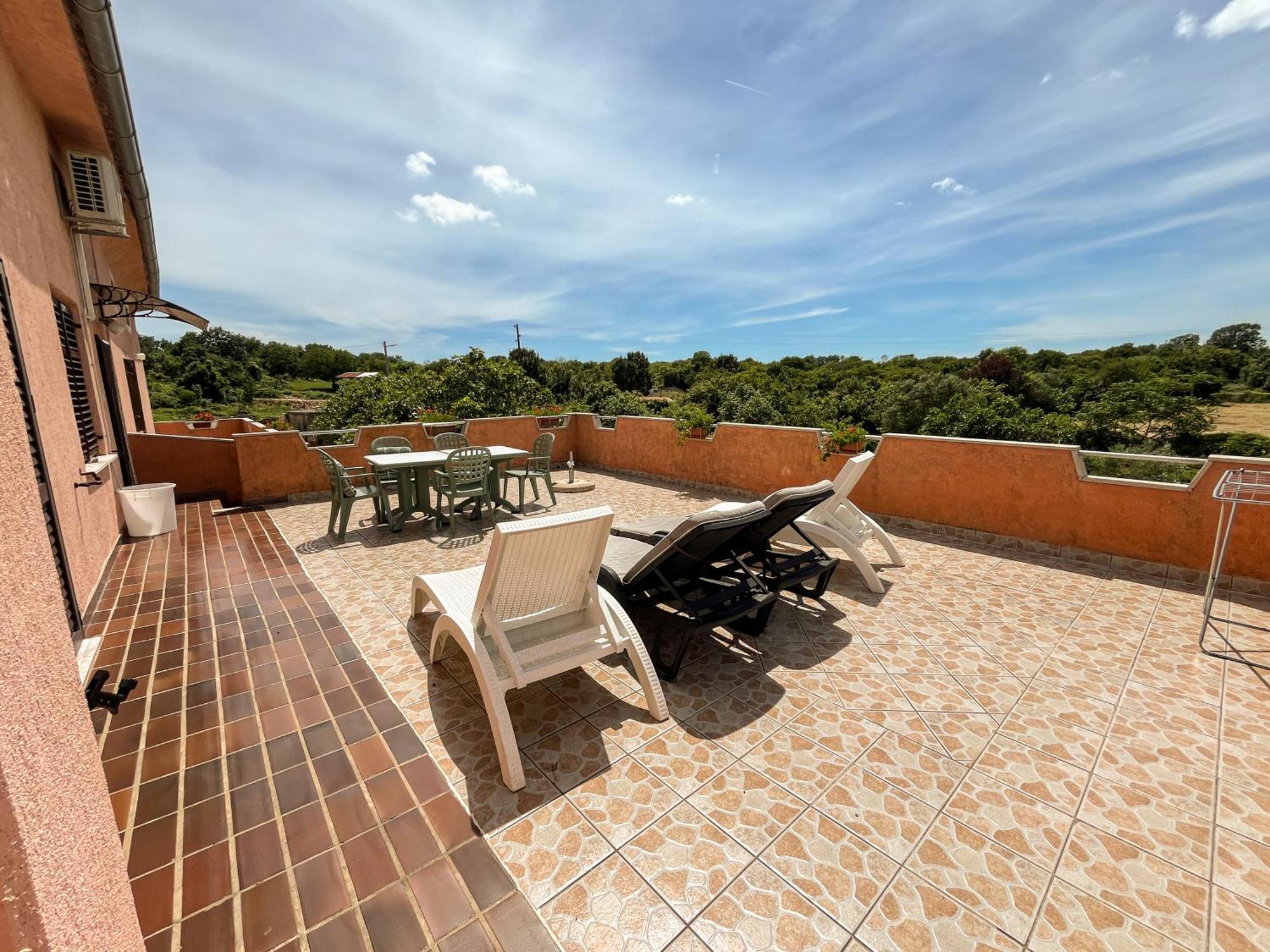 Rakalj Apartment Trsina מראה חיצוני תמונה