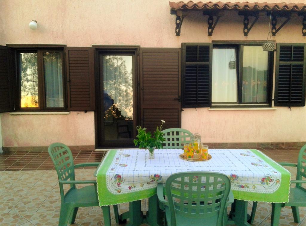 Rakalj Apartment Trsina מראה חיצוני תמונה