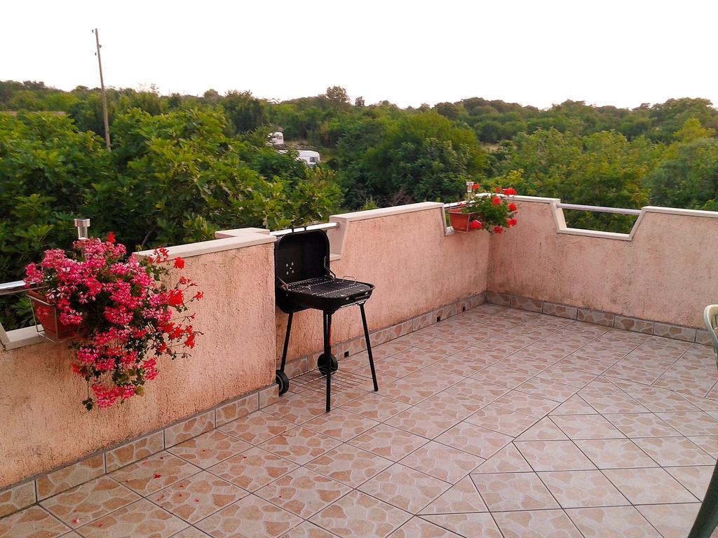 Rakalj Apartment Trsina מראה חיצוני תמונה